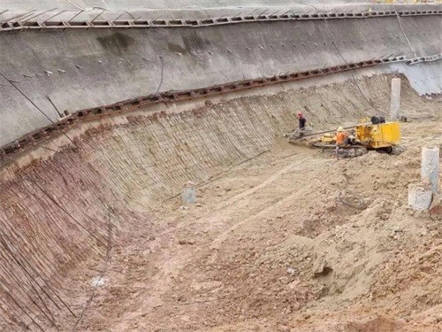 延长基坑边坡加固